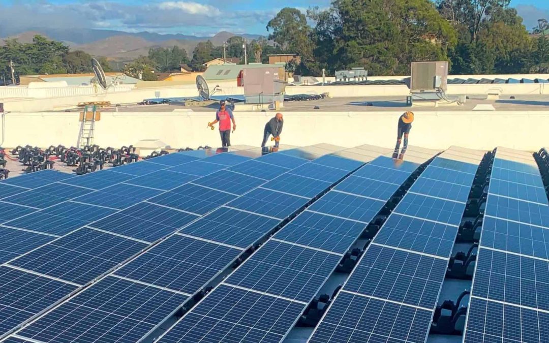 Why Don’t Shopping Centers Have Solar Panels?